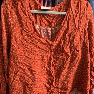 Cute burnt orange top